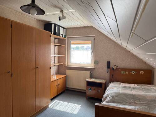 Schlafzimmer Dachgeschoss - 