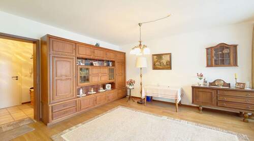 Wohnzimmer - 2 Zimmer Etagenwohnung zum Kaufen in Achim