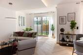 Der Platz für Sofa, Freunde und gute Abende. - 
