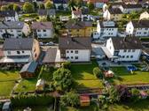 Luftbild - 8 Zimmer Mehrfamilienhaus, Wohnhaus in Giengen an der Brenz