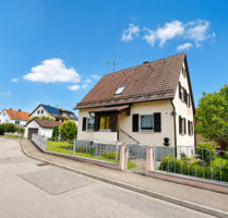 Charmantes Einfamilienhaus mit Garten, Potenzial & Wohlfühlcharakter - Bernstadt