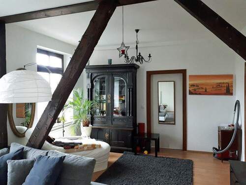 Wohn-/Esszimmer DG - 
