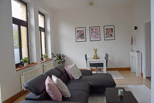 Wohn-/Esszimmer 1.OG - 