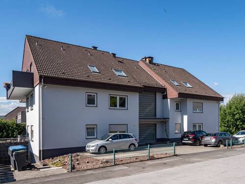 Außenansicht - 3 Zimmer Etagenwohnung in Neheim