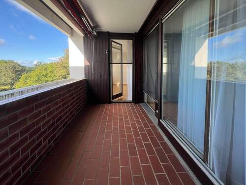 Balkon - 3 Zimmer Etagenwohnung in Stuttgart