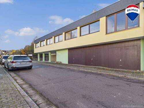 RE/MAX Immobilien DeLux Wohn-Geschäftshaus Merzig - 1 Zimmer Mehrfamilienhaus, Wohnhaus in Merzig