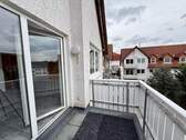 Balkon Blick Richtung Wohnzimmer - Etagenwohnung mit 75,40 m² in Schwalmstadt zum Kaufen