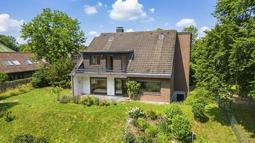 Aussen_10 - 6 Zimmer Einfamilienhaus in Neuss