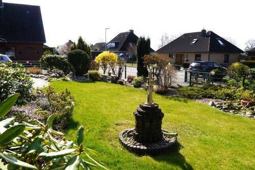 Gartenansicht 2.jpg - Bungalow mit 118,00 m&sup2; in Hemmoor zum Kaufen