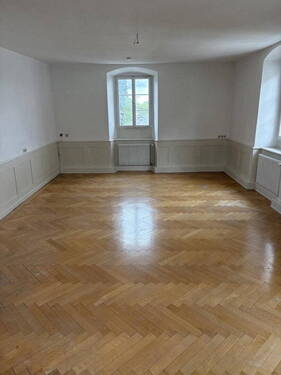 Wohnzimmer - 4 Zimmer Etagenwohnung zur Miete in Radolfzell