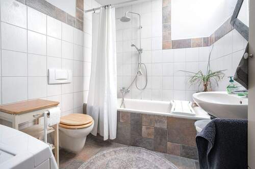 Bad mit Wanne EG - Einfamilienhaus mit 125,00 m² in Bad Doberan zum Kaufen