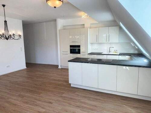 Blick in den Wohnraum - Etagenwohnung mit 88,10 m&sup2; in Hamburg zum Kaufen