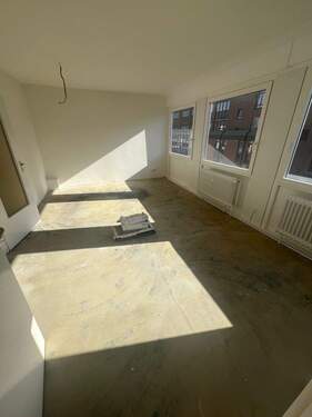 Wohnzimmer - 2 Zimmer Etagenwohnung in Hamburg