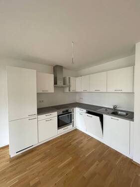 Einbauküche - Etagenwohnung mit 100,10 m&sup2; in Stein zur Miete
