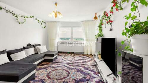 Wohnzimmer 1 - 2 Zimmer Etagenwohnung zum Kaufen in Erftstadt