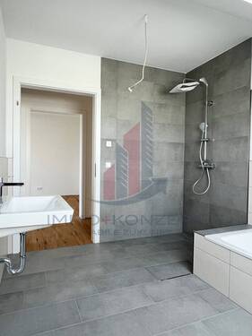 und Regendusche - 
