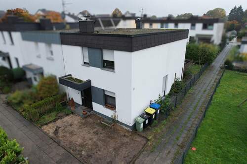 Hausansicht - Reihenendhaus mit Garage und Garten in Paderborn-Wewer