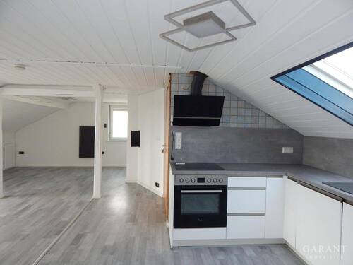 Wohnzimmer mit Küche - Etagenwohnung mit 65,00 m² in Wangen zum Kaufen