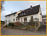 Außenansicht - Mehrfamilienhaus, Wohnhaus mit 286,00 m&sup2; in Frielendorf / Leimsfeld zum Kaufen