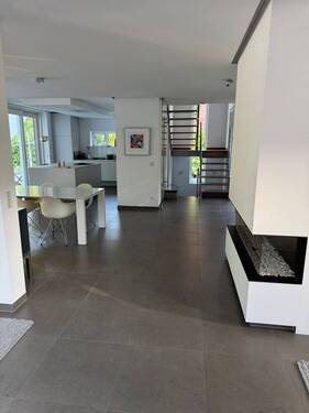 PHOTO-2025-08-13-07-47-48 4.jpg - 