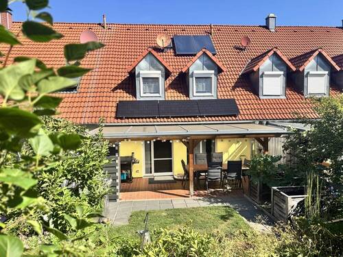 Bild 1 - Reihenmittelhaus mit Garten und Garage