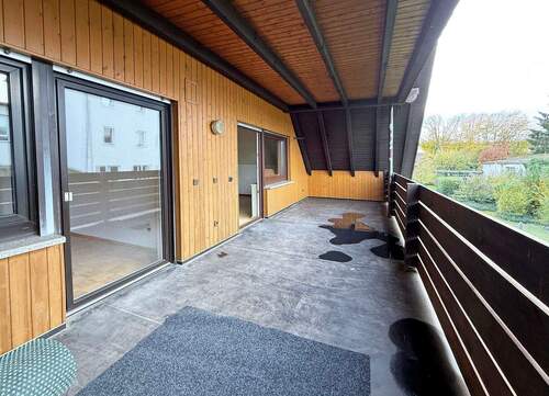 Überdachter Balkon... - 
