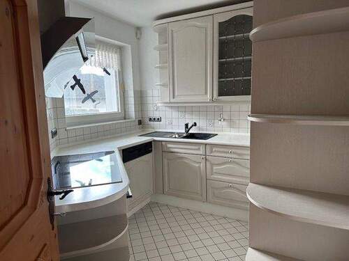 Einbauküche - Terrassenwohnung mit 79,00 m&sup2; in Wehrheim zum Kaufen