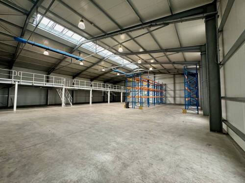 Halle - Halle zur Miete in Roßdorf