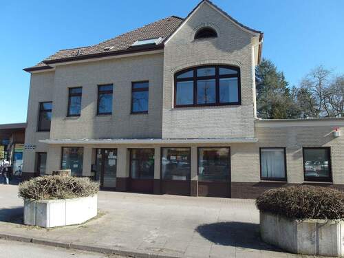 Außenansicht - HH-Rahlstedt, 3 Zimmer Wohnung im 2.OG !!Bitte unsere Fragen beachten!!