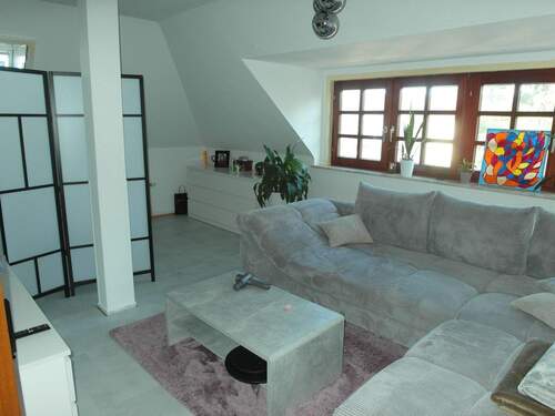 Wohnzimmer - 3 Zimmer Etagenwohnung in Hamburg