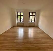 EBK mögl. !!! zwei 25m² große Zimmer 1. Monat kaltmietfrei ! - Chemnitz Kaßberg