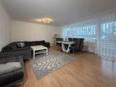 Wohnzimmer - Gut geschnittene 3-Zimmer-Wohnung mit Süd-Balkon in beliebter Lage von Niedervellmar
