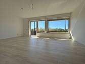 Teilansicht Wohn - und Esszimmer
- 