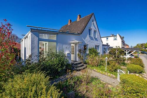 Einfamilienhaus - Einfamilienhaus in begehrter Lage von Laboe