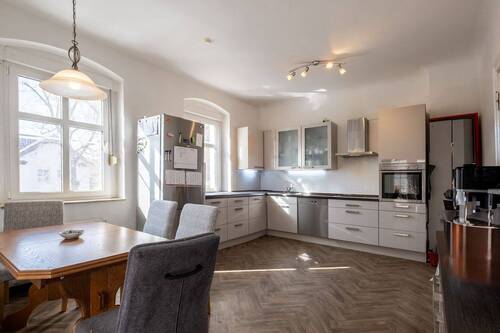 Küche im Obergeschoss - 1 Zimmer Mehrfamilienhaus, Wohnhaus in Neuenhagen bei Berlin