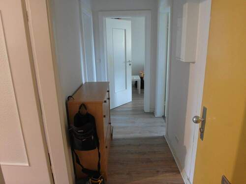 Flur - 3 Zimmer Etagenwohnung zur Miete in Hamburg