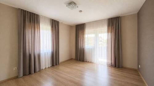 Schlafzimmer links - 