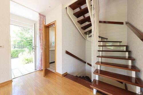 EG_Treppe_Küche_Eingang - 