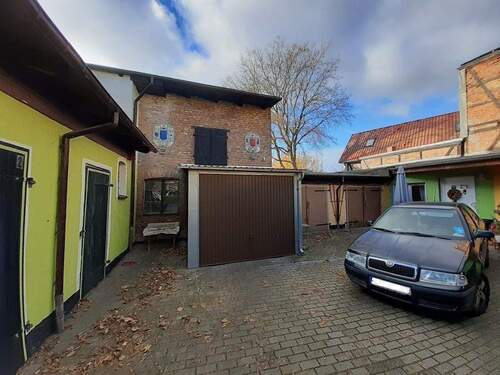 Hof und Nebengebäude NTS.jpg - 