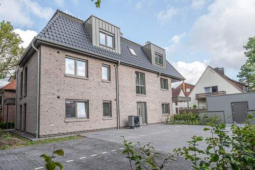 Bild 1 - Ihr neues Zuhause mit hochwertiger Ausstattung!Charmante Erdgeschosswohnung in Oldenburg