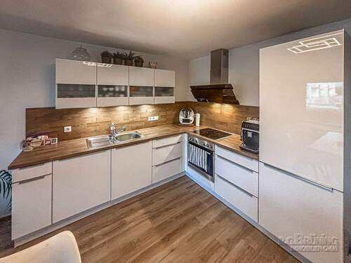 Einbauküche - 3 Zimmer Etagenwohnung zur Miete in Kehl