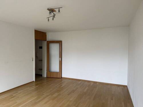 Wohnen - 2 Zimmer Etagenwohnung zum Kaufen in Bad Reichenhall
