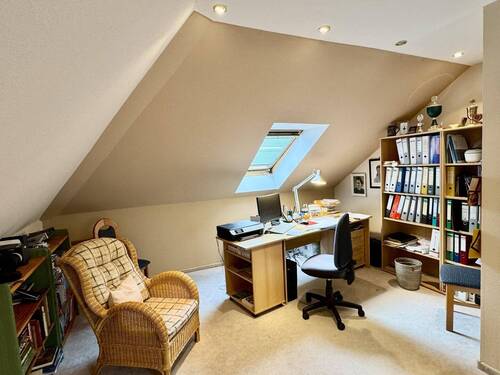 Arbeitszimmer im Dachgeschoss - 