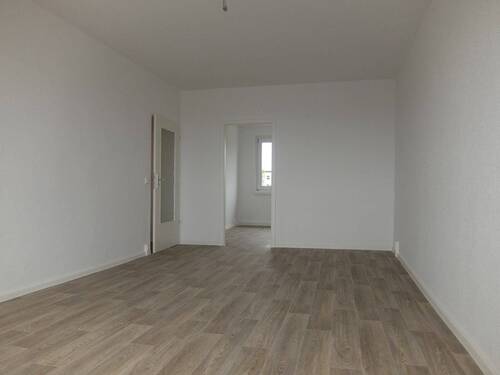 Beispiel Wohnzimmer - 3 Zimmer Etagenwohnung in Döbeln