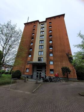 Hausansicht - Kreativer Handwerker gesucht - 529,00 EUR Kaltmiete, ca.  57,70 m² Wohnfläche