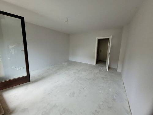 Einblick Wohnzimmer Bild 2 - 