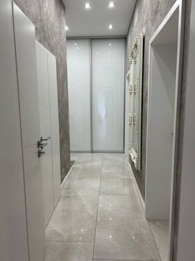 Flur aus Richtung Wohnzimmer - 