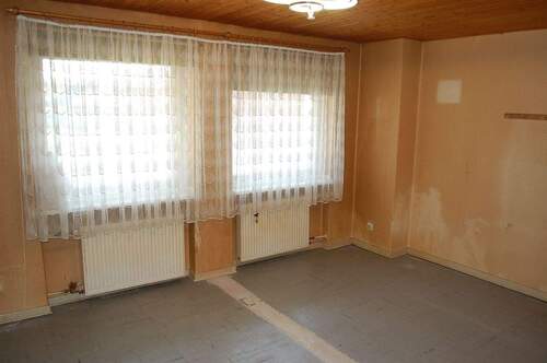 REH OG zusammengelegter Raum (ehem. 2 Ki. Zimmer), - 