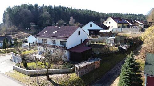 Das Haus - 7 Zimmer Einfamilienhaus in Deining