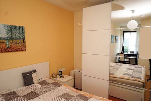 Schlafzimmer (2).jpg - 